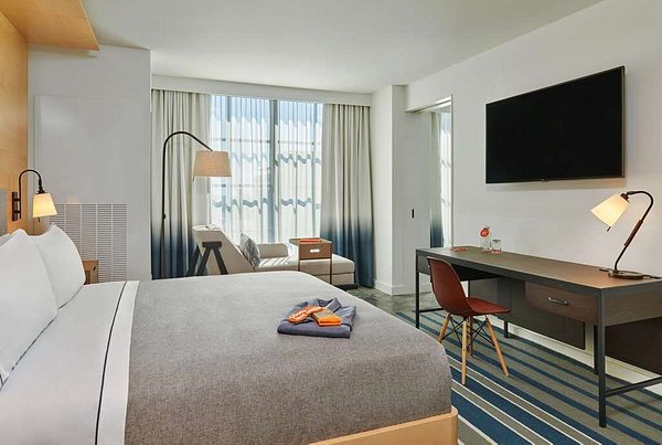 guest room 2