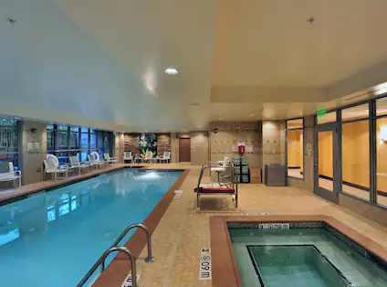 poolwhirlpool